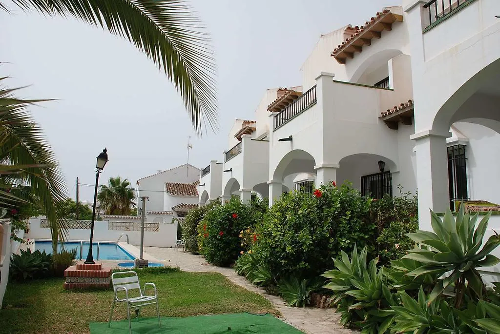 Apartamentos El Califa Nerja 0*,  Spain