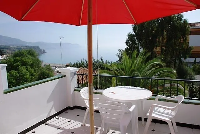 Apartamentos El Califa Nerja